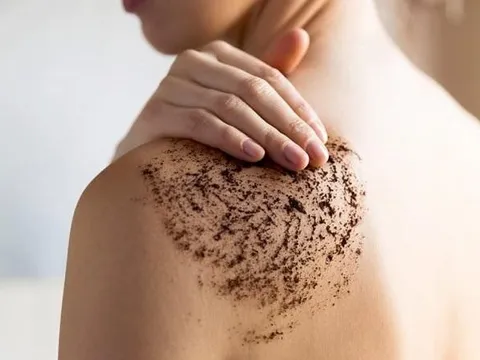 Bí quyết chăm sóc da body mùa hè với chi phí rẻ, chỉ 2 bước đơn giản giúp da mềm mịn hơn