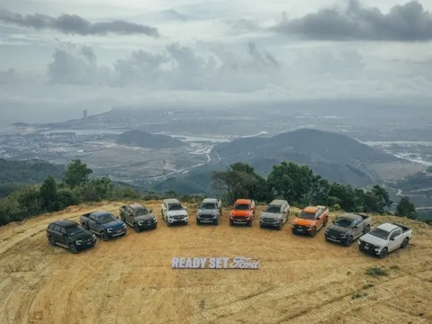 Ford Việt Nam và hệ thống đại lý triển khai chương trình “Mùa hè sôi động cùng Ford”