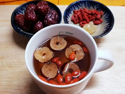 Người mắc 1 trong 5 bệnh này tuyệt đối không uống trà táo đỏ kỷ tử