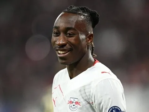 David Ornstein tiết lộ kế hoạch thâu tóm Diomande của Liverpool