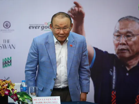 Vẫn gắn bó với Việt Nam, HLV Park Hang Seo hé lộ dự án chưa từng có