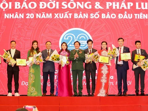 Trà Thảo Mộc 9 Vị 100% Thiên Nhiên Vinh Dự Đạt Giải Thưởng “Top 10 Thương Hiệu Sản Phẩm Dịch Vụ Uy Tín Chất Lượng” Năm 2021