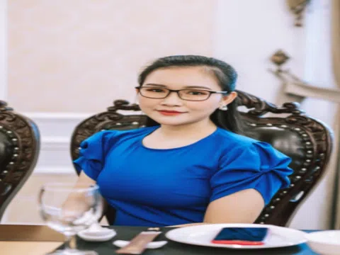 Doanh nhân Dương Hương Realty- thành viên của câu lạc bộ Sale nữ triệu đô ' Uy tín tạo niềm tin'