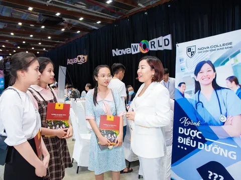 Nova College nâng cao chất lượng đào tạo thông qua hợp tác trong nước và quốc tế