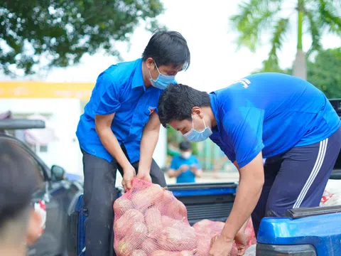 Sài Gòn - Bình Dương mừng đón 113 tấn rau, củ, quả và nhu yếu phẩm từ người Bình Phước
