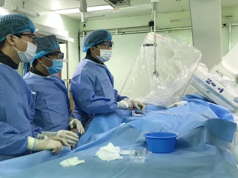 TP Cần Thơ: 30 phút can thiệp kịp thời cứu sống bệnh nhân người Trung Quốc bị nhồi máu cơ tim cấp