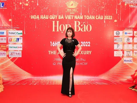 Doanh nhân Vũ Thị Thanh Thúy cùng hành trình thử thách bản thân tại Hoa hậu Quý bà Việt Nam Toàn cầu 2022