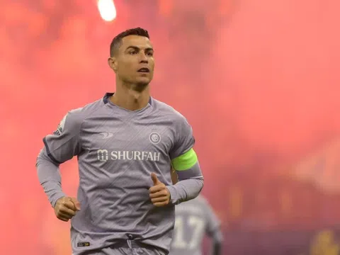 Ronaldo lần đầu 'ngậm trái đắng' tại Al Nassr