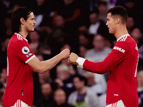 Cavani tiết lộ mong muốn thực sự khi biết Ronaldo trở lại Man Utd