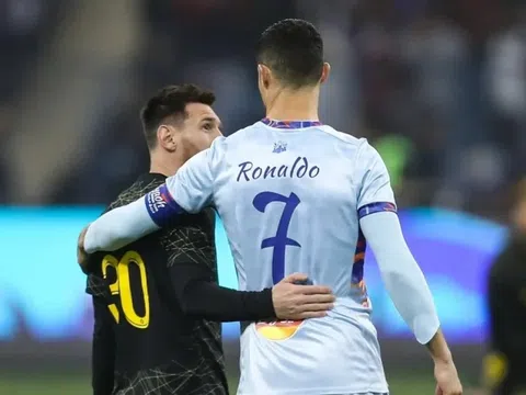 NÓNG: cả Ronaldo và Messi bị tố ngoại tình gây xôn xao dư luận