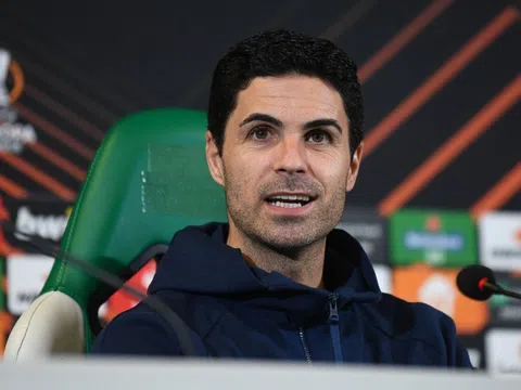 Bay cao cùng Arsenal, HLV Arteta phũ phàng từ chối Real Madrid