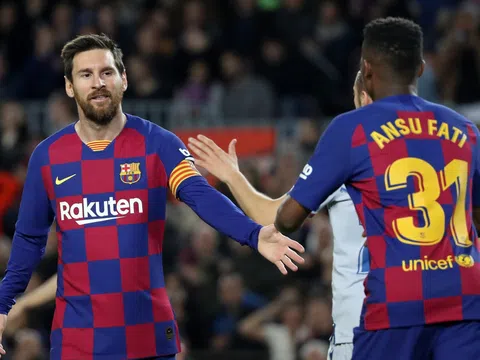 Người kế nhiệm Messi bị chào bán, 3 đại gia Ngoại hạng Anh thi nhau xâu xé