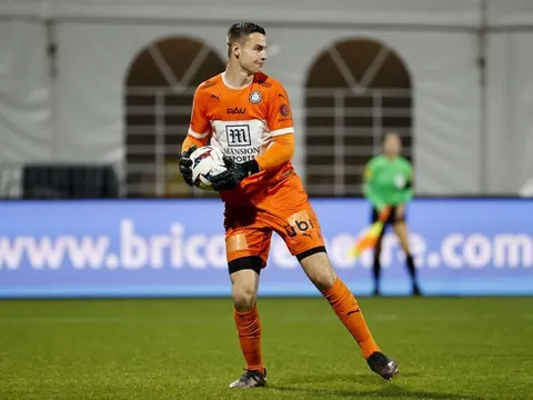 Pau FC và Quang Hải nhận tin buồn, mất đi '50% sức mạnh' của đội