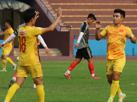 VIDEO: Cận cảnh thắng lợi đầu tiên của U23 Việt Nam dưới thời Troussier