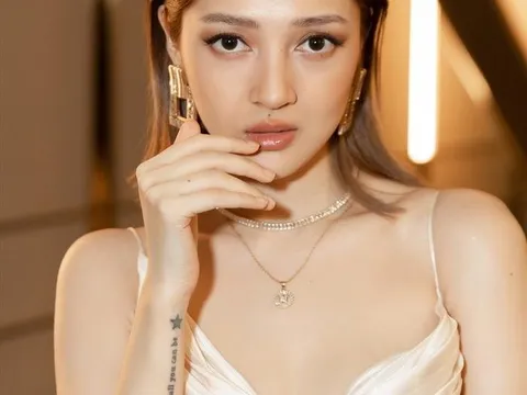 Loạt động thái ‘mờ ám’ của Bảo Anh trước tin đồn mang thai con đầu lòng