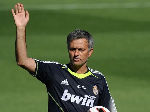 XÁC NHẬN: Rõ khả năng Mourinho tái hợp Real Madrid mùa giải tới