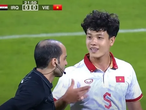 Tiết lộ đầy bất ngờ về trọng tài mắc sai lầm khi rút thẻ đỏ cho U23 Việt Nam