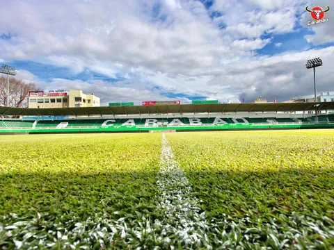 ẢNH: Mặt cỏ SVĐ Pleiku của HAGL xanh mướt trước trận ra quân V-League 2023