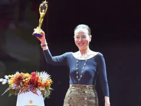 Madam Pang được vinh danh sau thành tích tại AFF Cup 2022