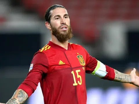 Sergio Ramos giã từ đội tuyển Tây Ban Nha: "Bóng đá không phải lúc nào cũng công bằng"