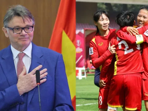 Nhận 'quà' cực xịn từ HLV Troussier, ĐT nữ Việt Nam tự tin hướng đến World Cup 2023