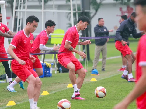 "Dàn sao triệu đô" của Công an Hà Nội gồng mình tập luyện chờ ngày V.League trở lại