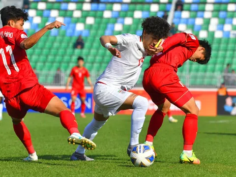 Tiền đạo Iran bất ngờ tiết lộ chuyện hậu trường sau khi loại U20 Việt Nam ở giải châu Á