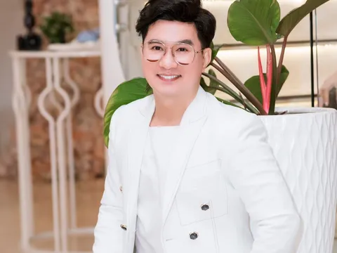 Minh Hưng - Nam MC ‘có tâm và có tầm’ tại cuộc thi “Nữ hoàng Doanh nhân đất Việt 2022”