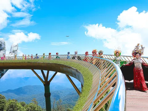 Chùm ảnh phần thi thời trang của thí sinh Nữ Hoàng Doanh nhân đất Việt 2022 tại Bà Nà Hills