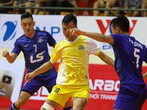 Đội bóng 'vĩ đại bậc nhất Việt Nam' ra quyết định khiến hàng loạt khán giả bất ngờ