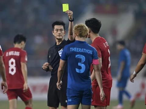 Theerathon muốn AFF Cup có VAR sau tranh cãi với ĐT Việt Nam
