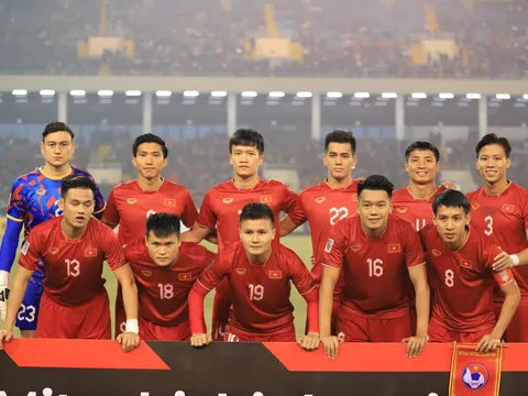 Trung vệ số 1 ĐT Việt Nam dự đoán bất ngờ chủ nhân Quả bóng Vàng