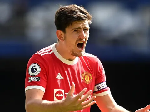 Harry Maguire chấp nhận ở lại MU làm...cổ động viên?