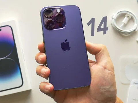 iPhone 14 Pro Deep Purple là chiếc iPhone được nhiều người ưa chuộng nhất trong dòng 14