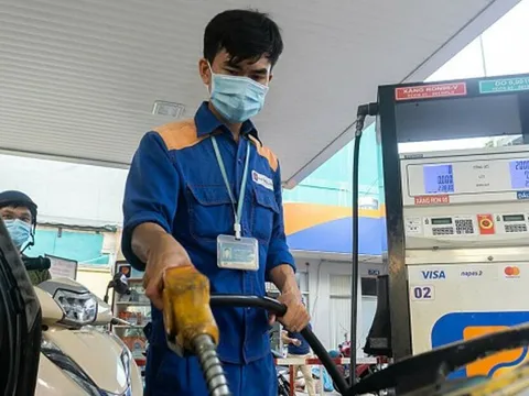 Ngày mai, giá xăng dầu có thể giảm