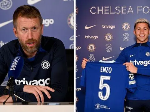 Graham Potter lần đầu lên tiếng về việc Chelsea mua sắm 'điên rồ'