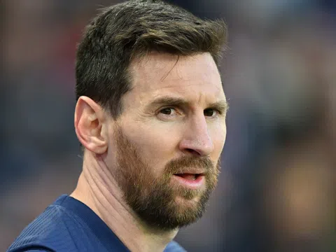 Bị CĐV đối xử tệ bạc, Messi ngầm ra quyết định về tương lai