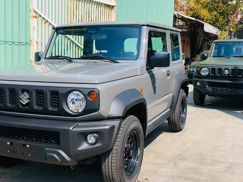 "Tiểu G-Class" Suzuki Jimny bất ngờ được nhận cọc tại Việt Nam