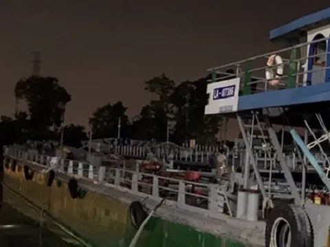 Vụ tàu chở xăng bốc cháy dữ dội ở Đồng Nai: Tìm thấy thi thể nạn nhân mất tích
