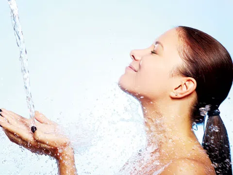Những thói quen xấu khi tắm gội khiến sức khỏe ngày càng giảm sút
