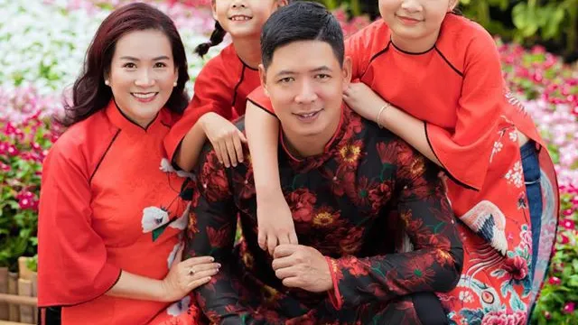 Điều ít biết về người phụ nữ quyền lực bên cạnh siêu mẫu Bình Minh suốt 12 năm qua