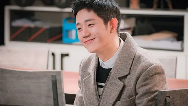 Hot boy “Chị đẹp mua cơm cho tôi” sang Việt Nam vào tháng 7