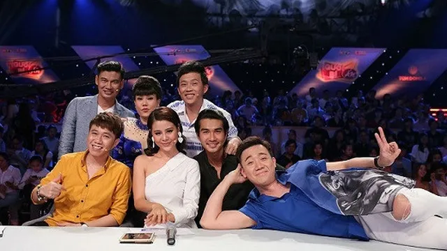 Trấn Thành, Việt Hương `dìm hàng` nhan sắc Anh Đức thê thảm