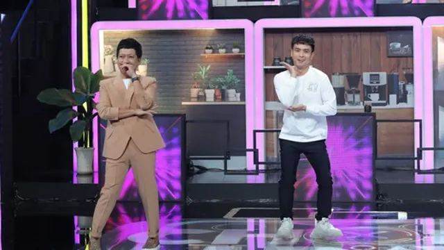 Trường Giang không nhịn được cười trước màn biến hóa của dàn nghệ sĩ "Chọn ai đây", gây bất ngờ nhất là Hồ Quang Hiếu