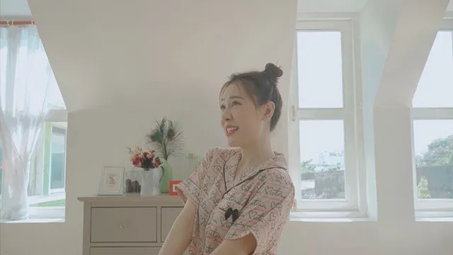 Thừa thắng xông lên, học trò Mr Đàm tung MV diện mốt đồ ngủ và cho biết: “Là nghệ sĩ trẻ, tôi phải cân đo, tính toán rất nhiều để có MV tốt”