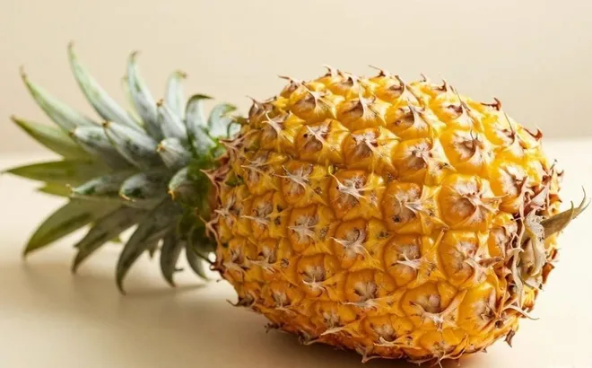 Vì sao nên thường xuyên ăn dứa trong mùa hè?
