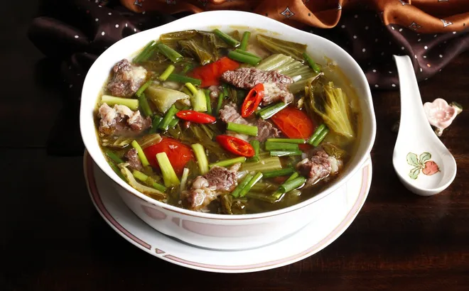 Cách nấu bò kho dưa ngon nhanh mềm